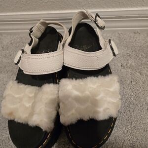 Dr. Martens White Voss Quad Fluffy Sandals Heart Shaped Buckles Size 8